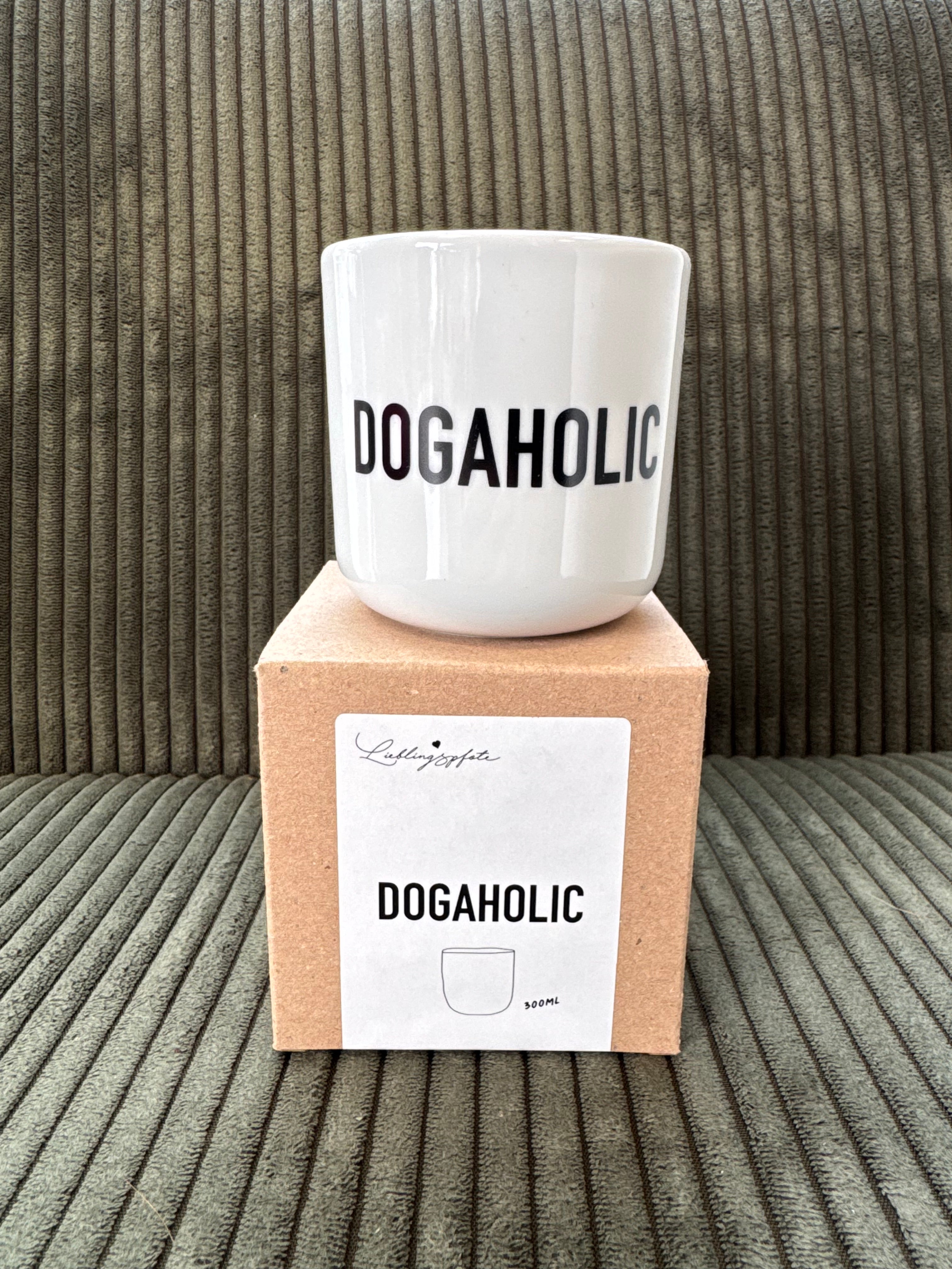 MUG DOGAHOLIC